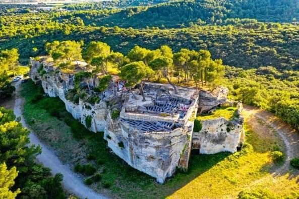 Location Gite En Provence Beaucaire  Eksteriør billede
